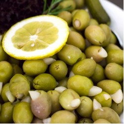 Olives vertes farcies à l'ail bio  (250 g)