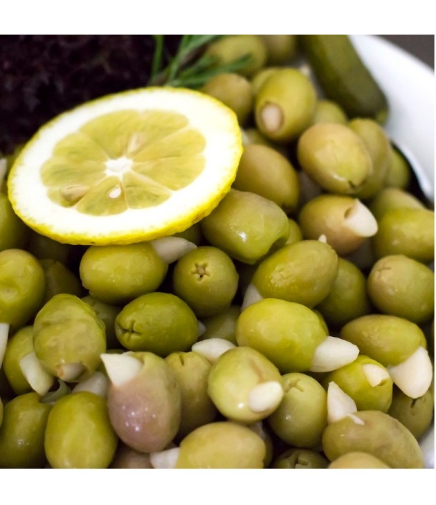 Olives vertes farcies à l'ail bio (250 g) Olives vertes farcies à l'ail bio (250 g)
